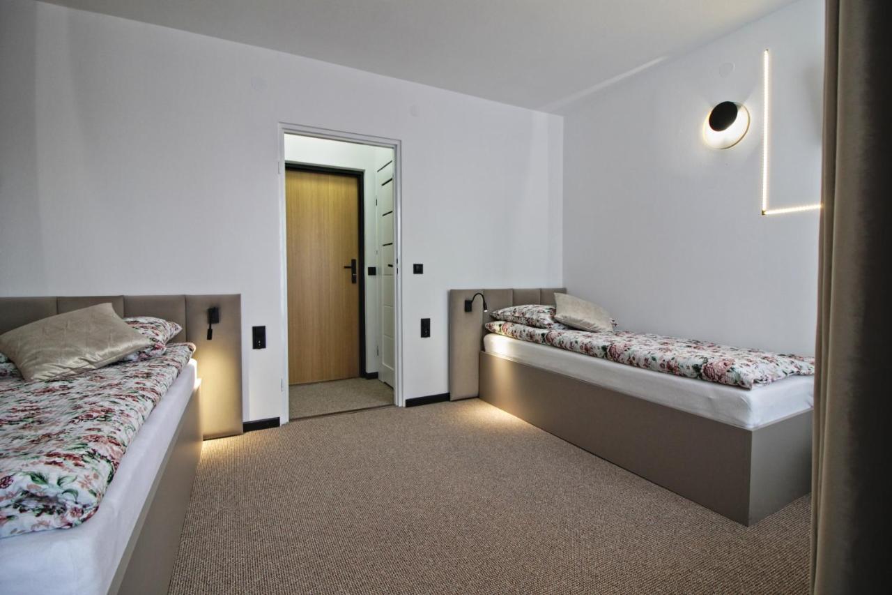 Motel Na Zbojeckiej Skawa Bagian luar foto