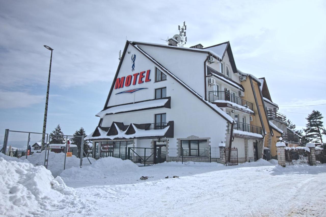 Motel Na Zbojeckiej Skawa Bagian luar foto