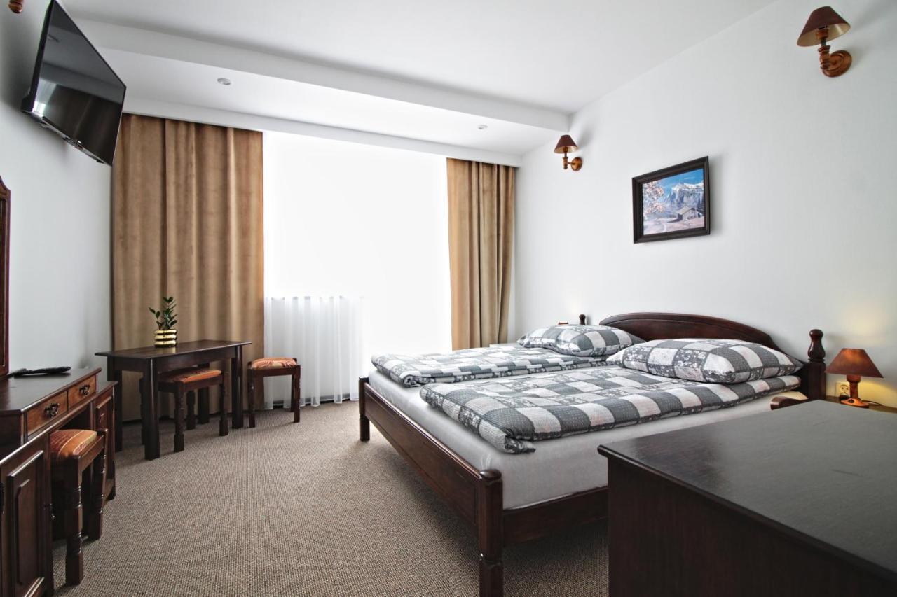 Motel Na Zbojeckiej Skawa Bagian luar foto