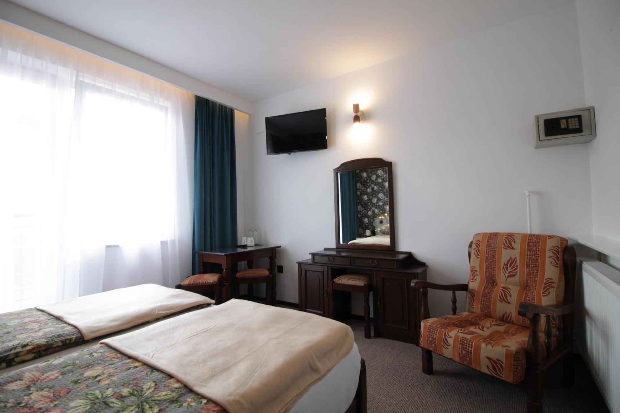 Motel Na Zbojeckiej Skawa Bagian luar foto