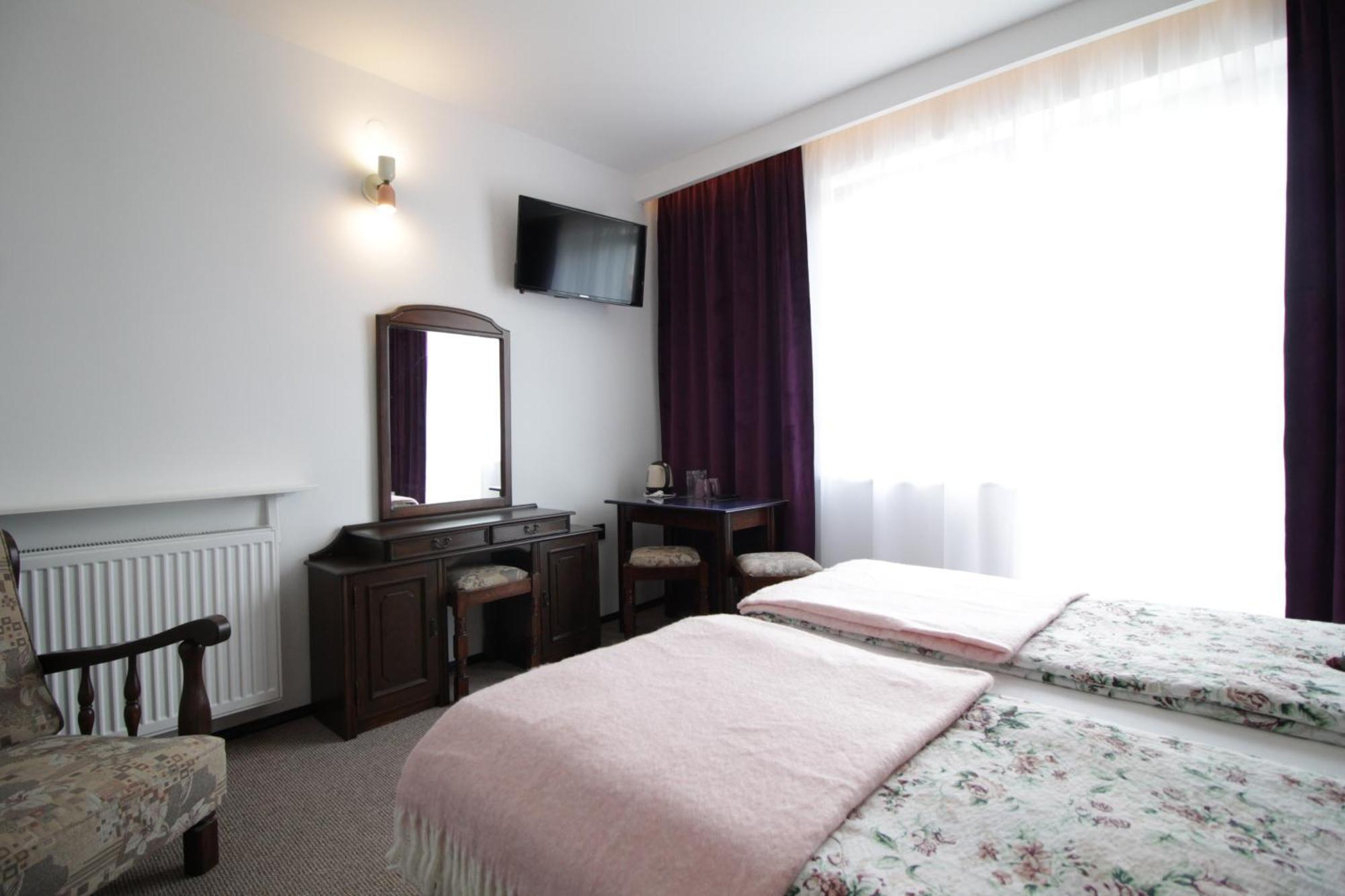 Motel Na Zbojeckiej Skawa Bagian luar foto