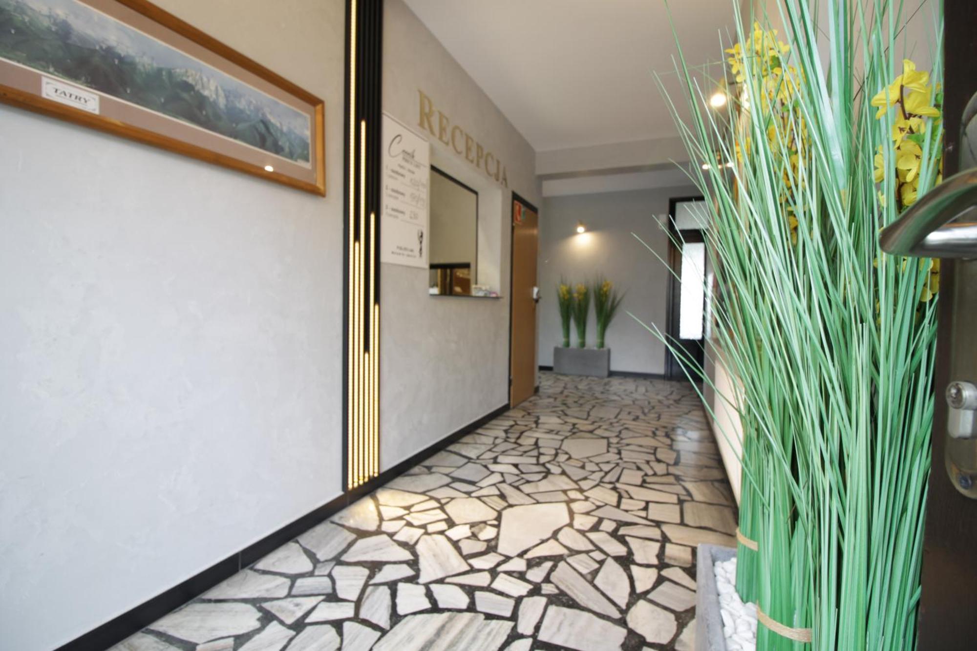 Motel Na Zbojeckiej Skawa Bagian luar foto